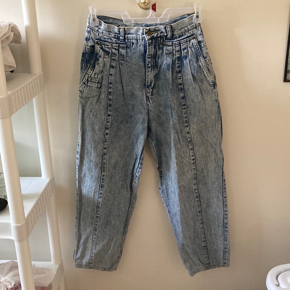 AJ’s vintage 1980s Denim Jeans With Pleated Front